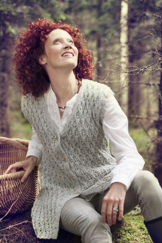 【無料】レース模様を楽しむ《ウーマンズ レース》ベスト