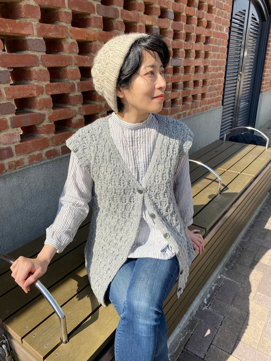【新商品】無料パターン付き《ウーマンズ レース》ベストキット｜ソックヤーンで編む透かし編みベスト
