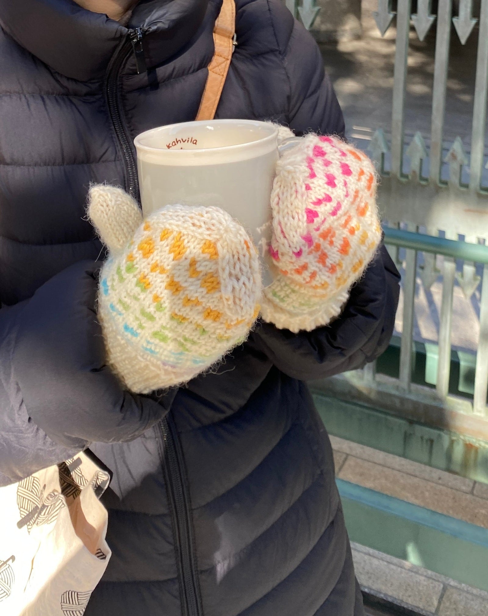 すぐに編み始められる、寒い日に大活躍のミトン