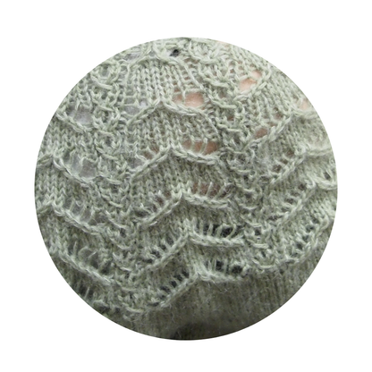 レースヨークが美しく映える ヴィヴィル セーター キット（毛糸とダウンロードパターン付き）【即日発送】